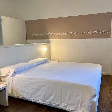 Bigio Hotel 3*